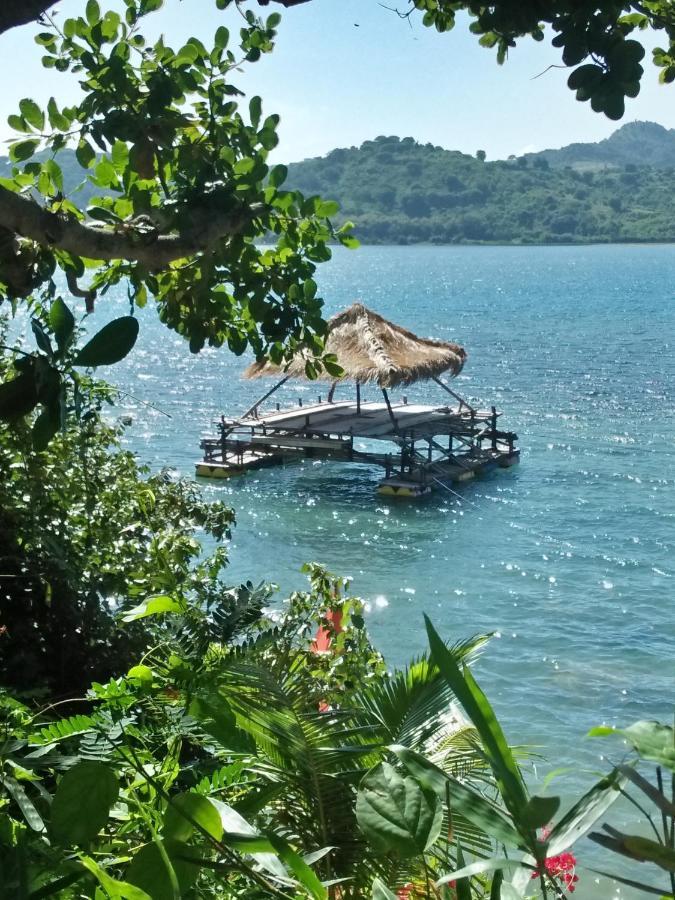 Tanjungan Hotel Gili Gede Buitenkant foto