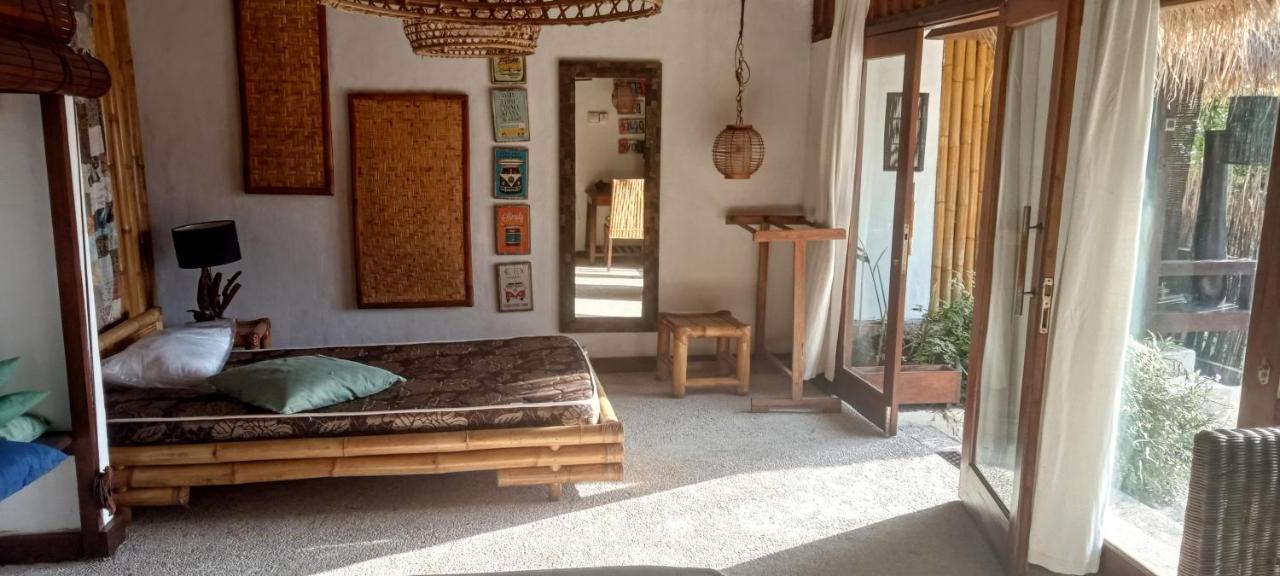 Tanjungan Hotel Gili Gede Buitenkant foto