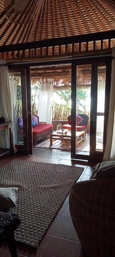 Tanjungan Hotel Gili Gede Buitenkant foto