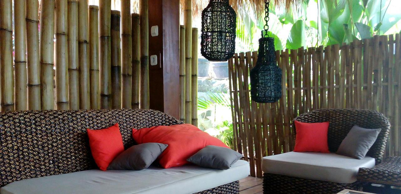 Tanjungan Hotel Gili Gede Buitenkant foto