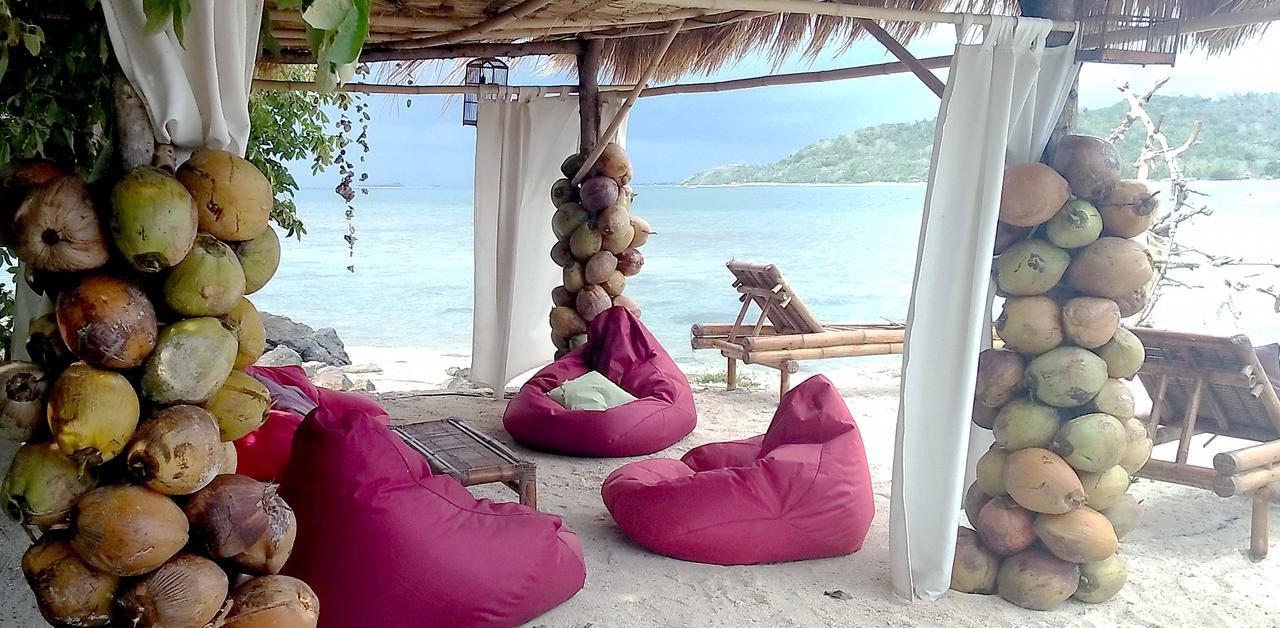 Tanjungan Hotel Gili Gede Buitenkant foto