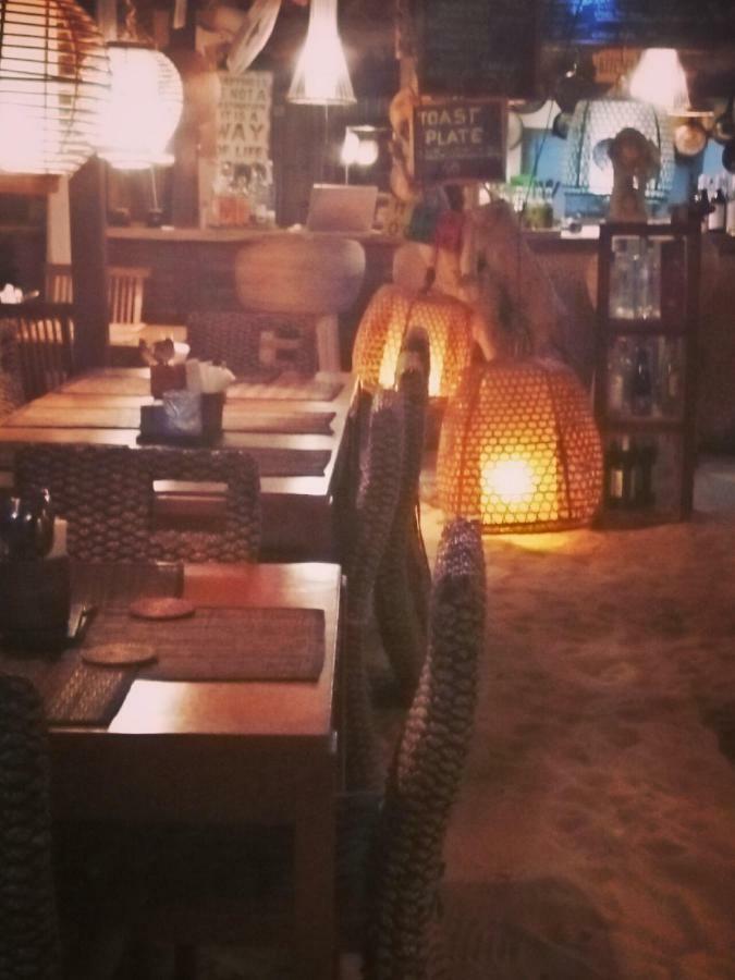 Tanjungan Hotel Gili Gede Buitenkant foto